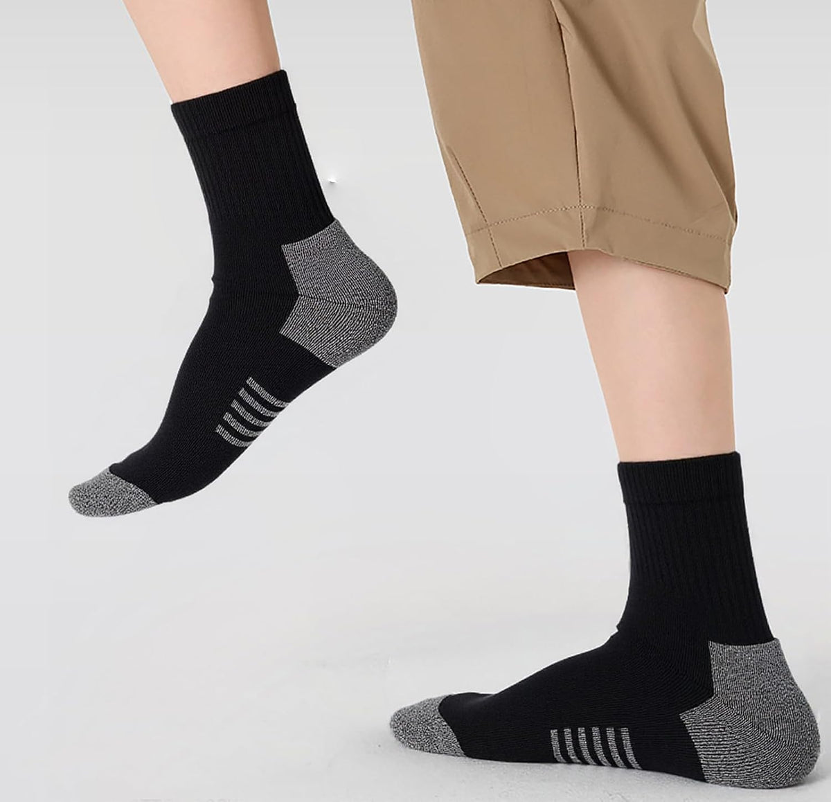 20 Pairs Crew Athletic Socks for Kids Breathable Cushion Crew Socks for Kids Sport Running Traveling