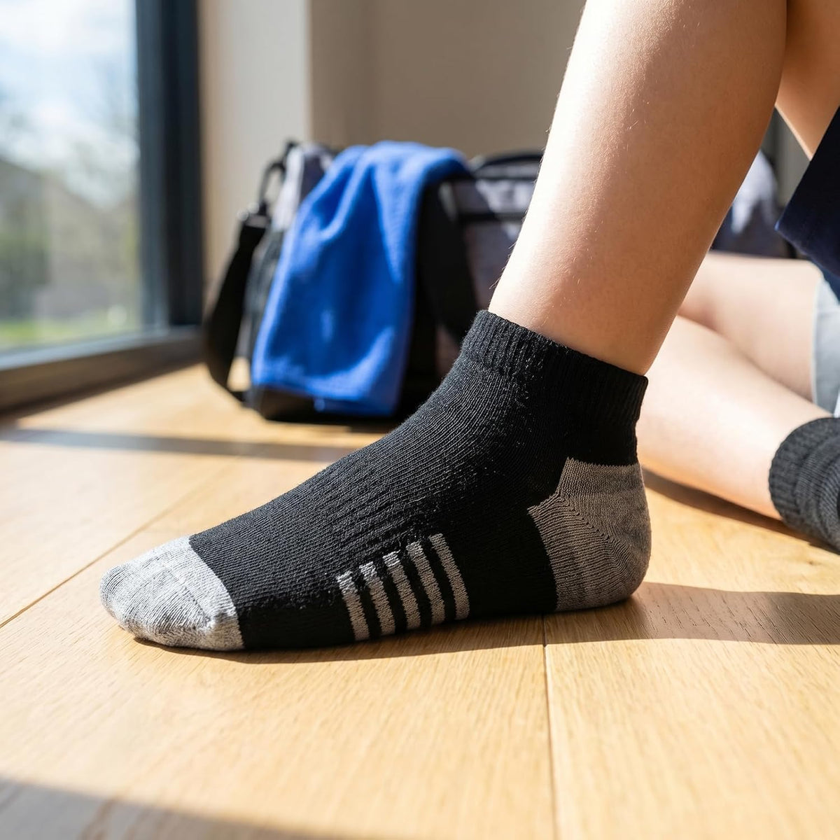 6/20 Pairs Boys Low Cut Ankle Socks Kids Crew Athletic Breathable Cushion Sole Socks for Running Hiking 4-12 Years