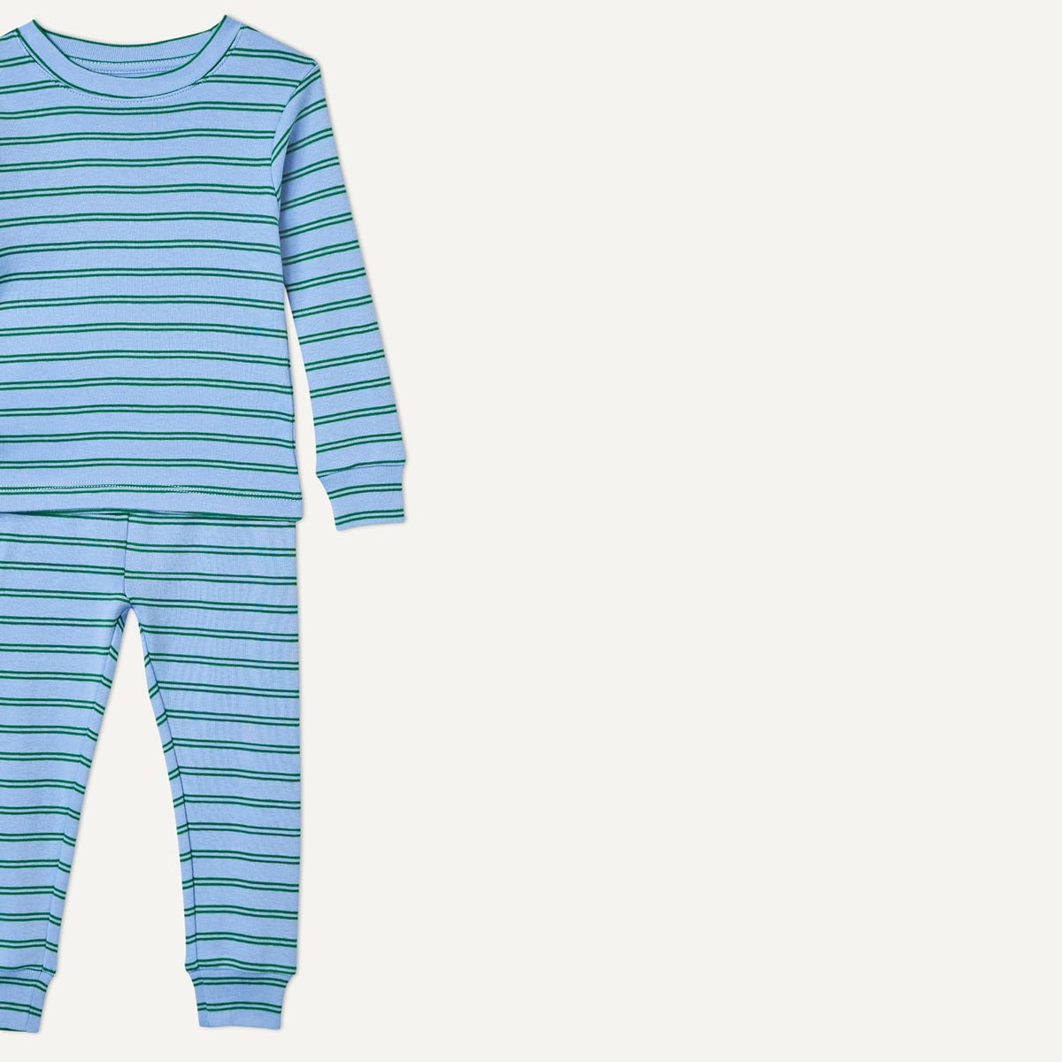 Amazon Essentials Boys' Snug-Fit Cotton Pajama Set, Long-Sleeve T-Shirt and Pants